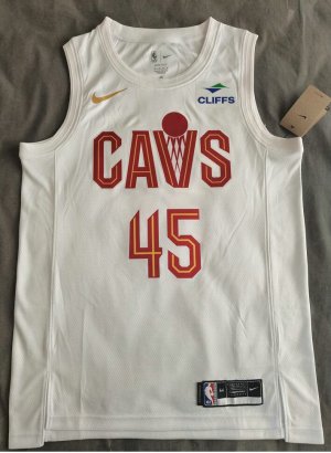 Maillot de Basket #45 Mitchell Cavaliers 22-23 Blanc ave sponor logo